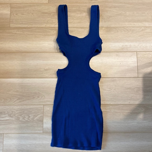 Size small blue cutout dress - Picture 1 of 4